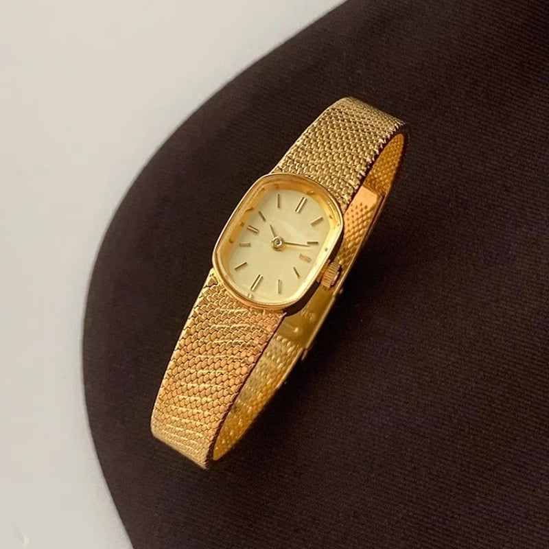 Watch for women light luxury niche small gold watch 2025 new retro small exquisite women's quartz watch