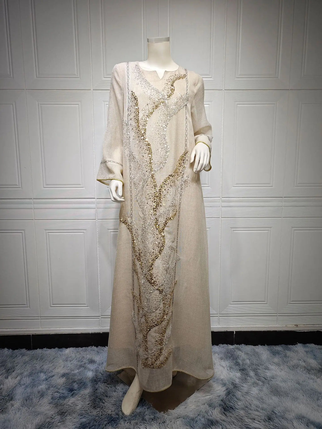 Middle East New White Mesh Bead Embroidery Muslim Dress Dubai Saudi Arabia Light Luxury Temperament Robe