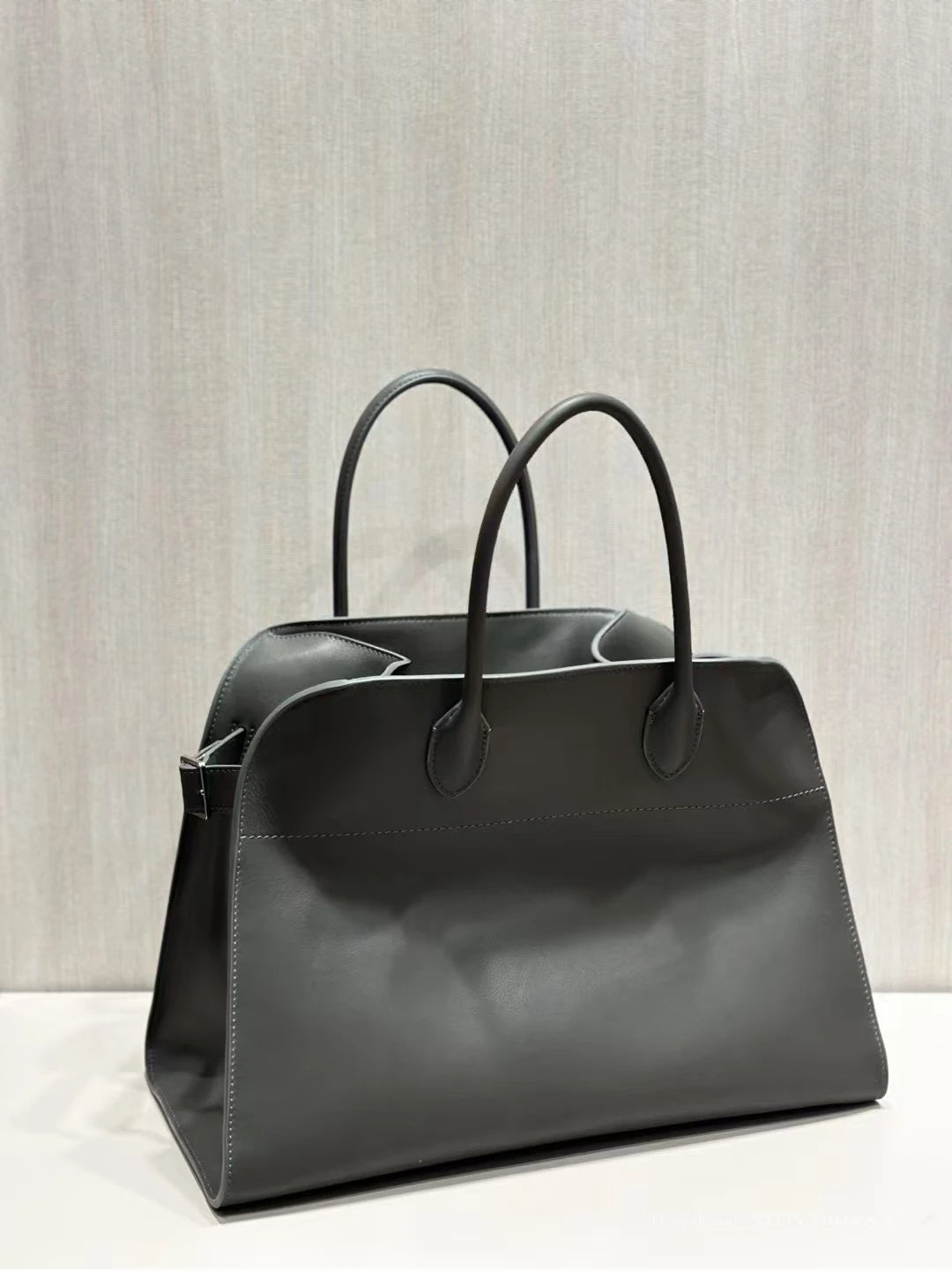 Vegarios Handbag High-Capacity