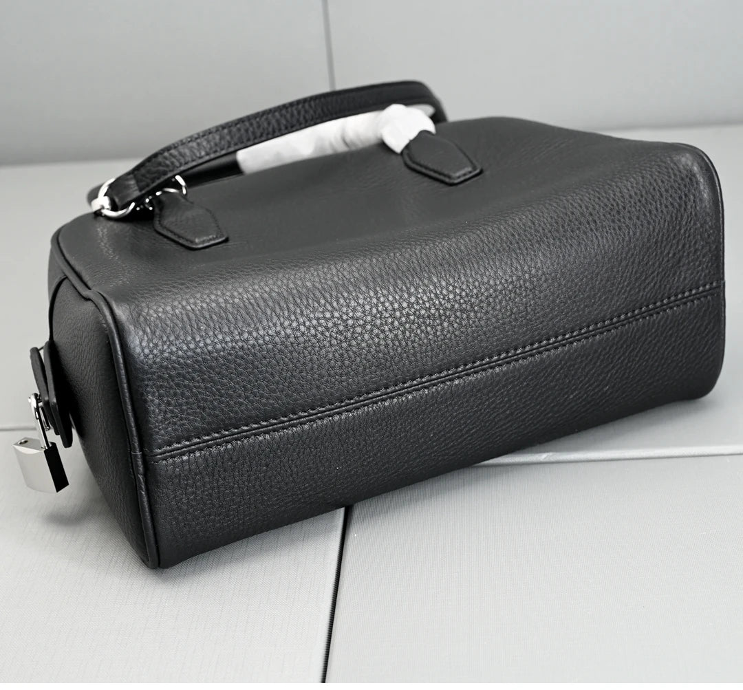 26cm Genuine Leather Handbag With Top Layer Cowhide New Women Shoulder Crossbody Bag Versatile Commuting Soft Texture