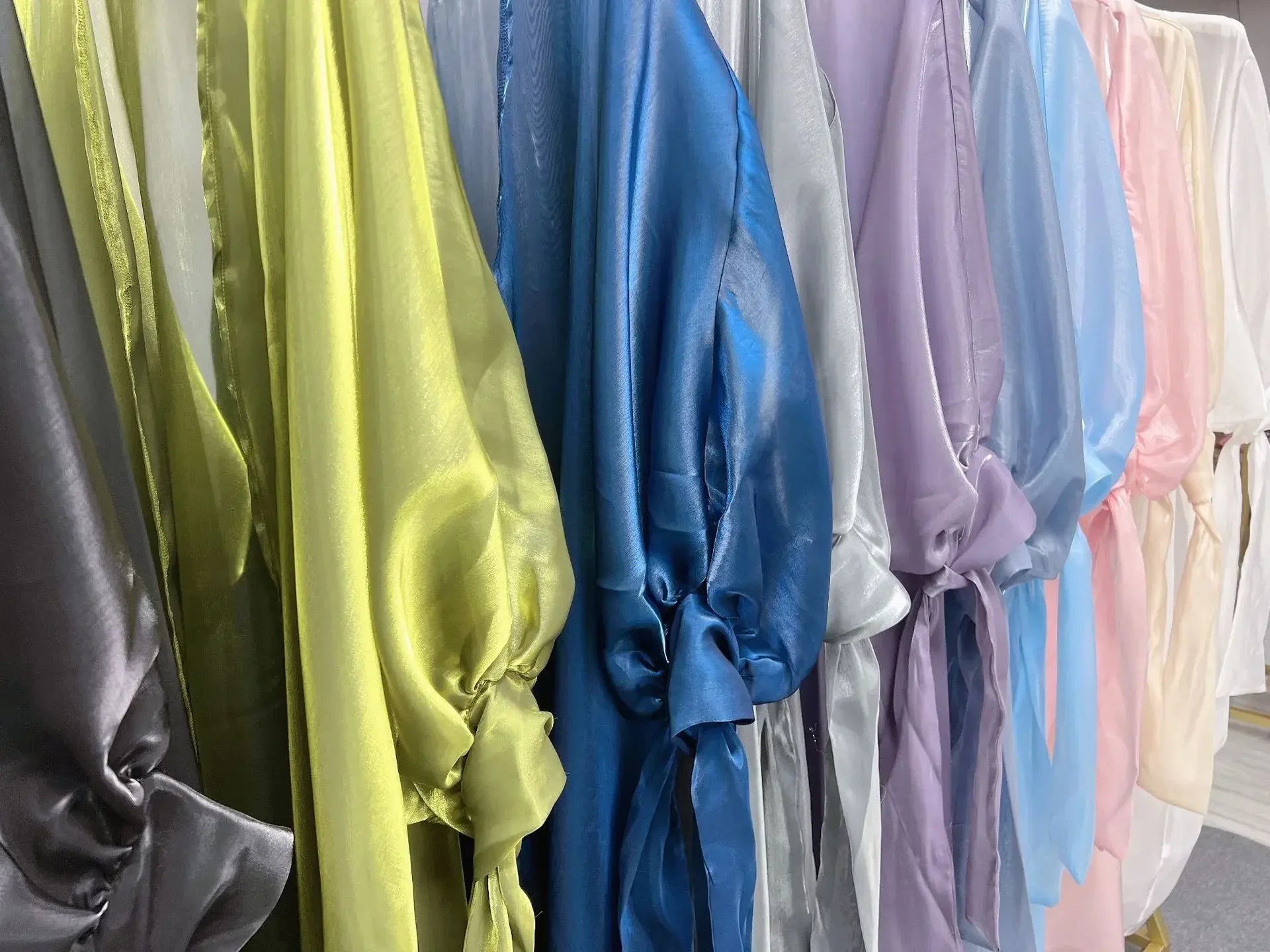 2025 Eid Abaya Dubai Puff Sleeves Muslim Dress Silky Turkey Kaftans for WomenRobe Kimono Islam Abayas Femme Musulmane African