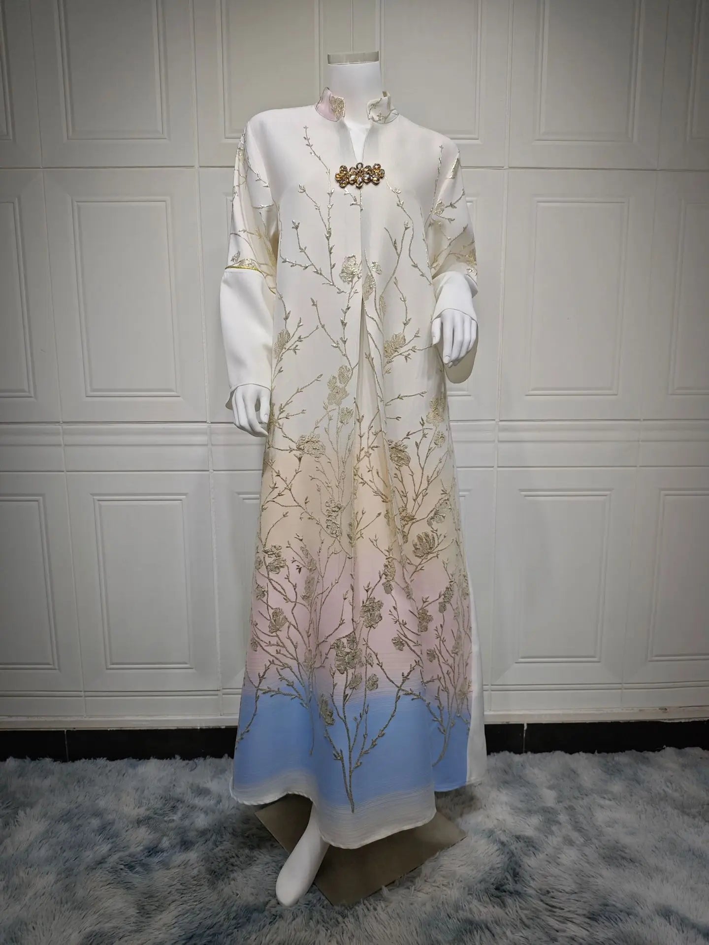 Middle East  Autumn And Winter New Muslim Dress Fashionable High End Jacquard Fabric Embroidered Gradient Robe