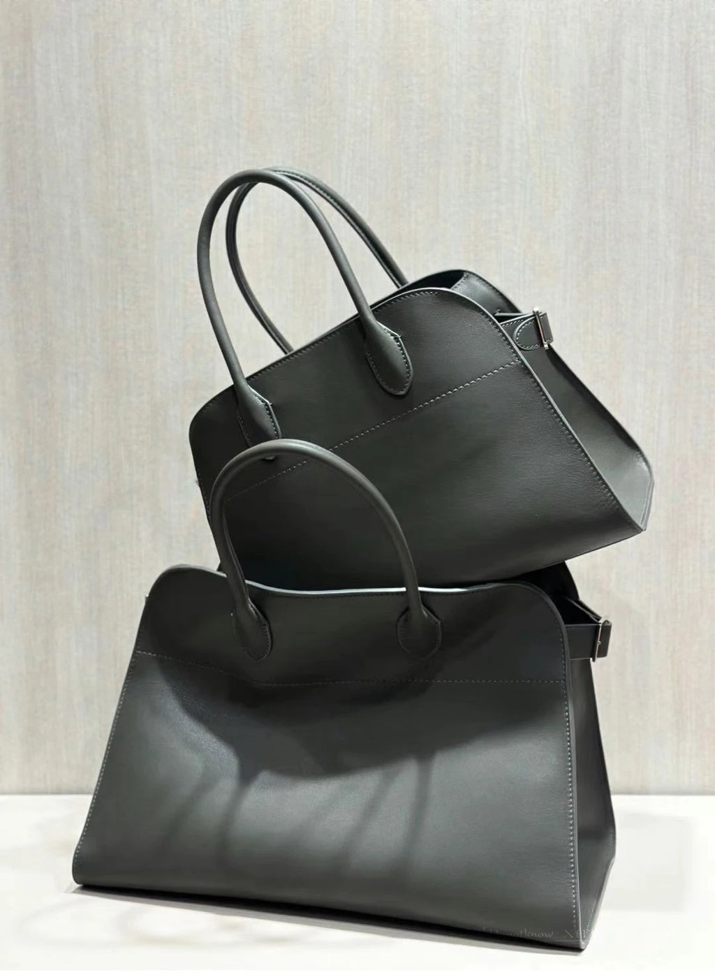 Vegarios Handbag High-Capacity