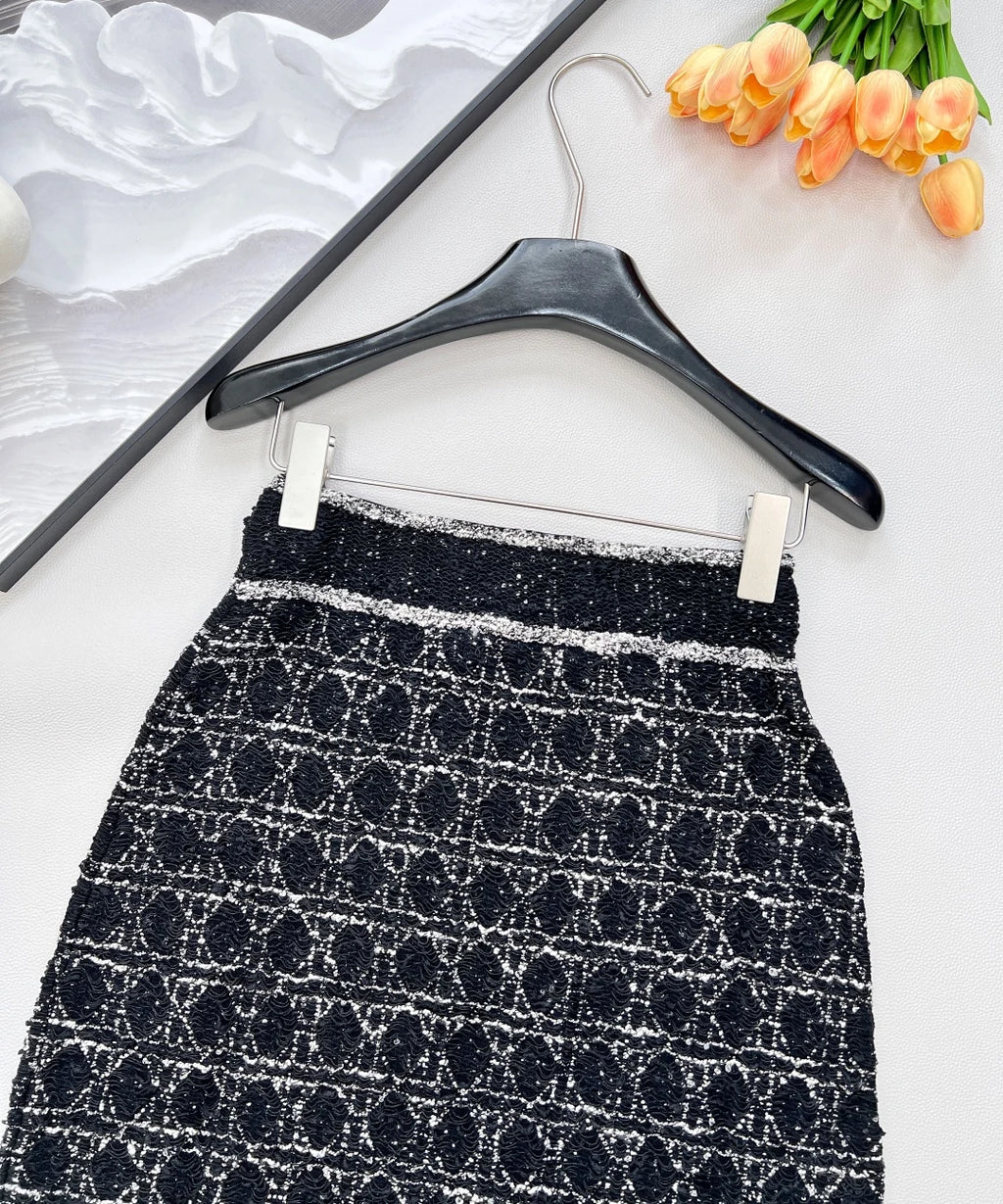 2025 Tengge Pattern Heavy Industry Coarse Flower Knitted Half Skirt Bag Hip Skirt Luxury Professional