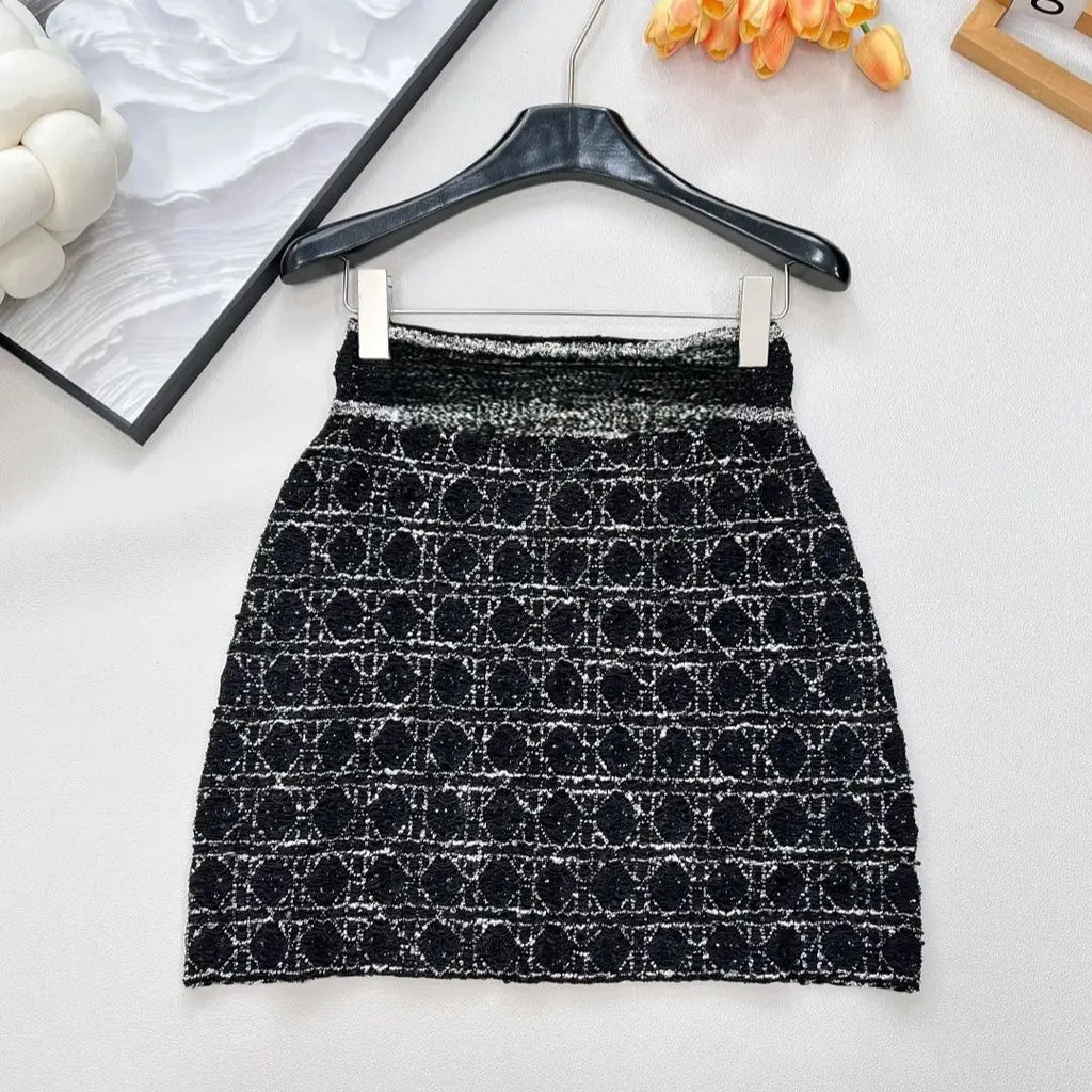 2025 Tengge Pattern Heavy Industry Coarse Flower Knitted Half Skirt Bag Hip Skirt Luxury Professional