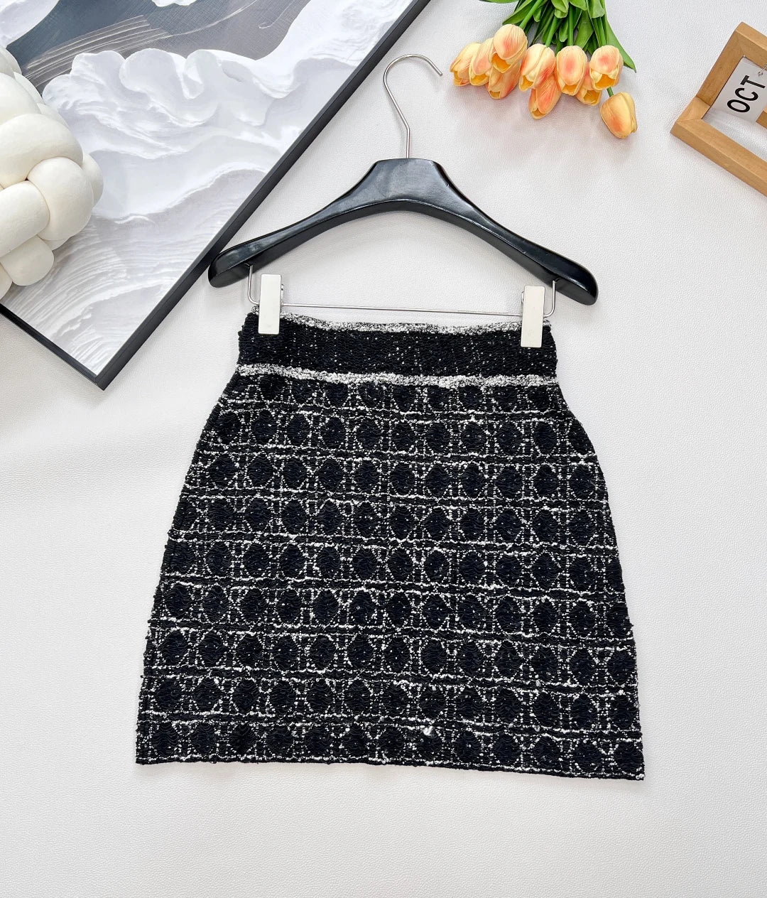 2025 Tengge Pattern Heavy Industry Coarse Flower Knitted Half Skirt Bag Hip Skirt Luxury Professional