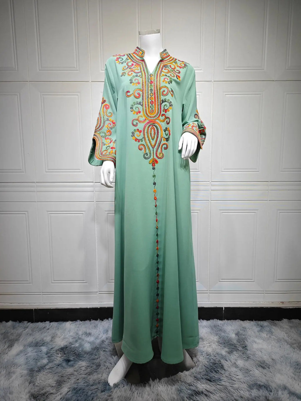 2025 Autumn And Winter Muslim Fashion Women's Embroidery Rope Embroidery Middle East Robe Arabic Dress