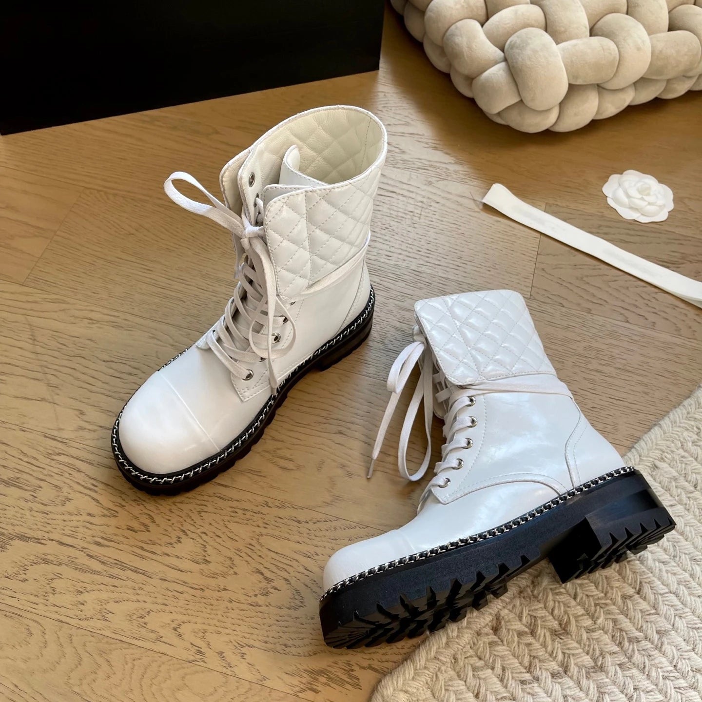 Women's thick-soled ankle boots for the autumn and winter of 2025, with a 5-cm thick sole and a sheepskin upper, size34-41