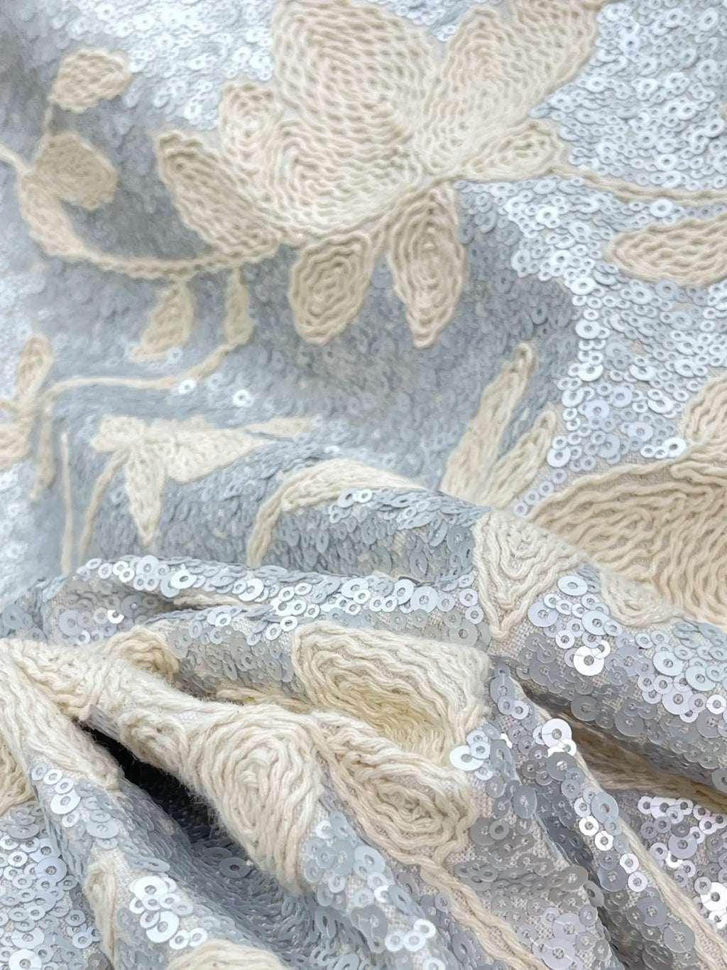 2025 Summer New High Quality Heavy-Duty Floral Sequined Back Slit Skirt For Women