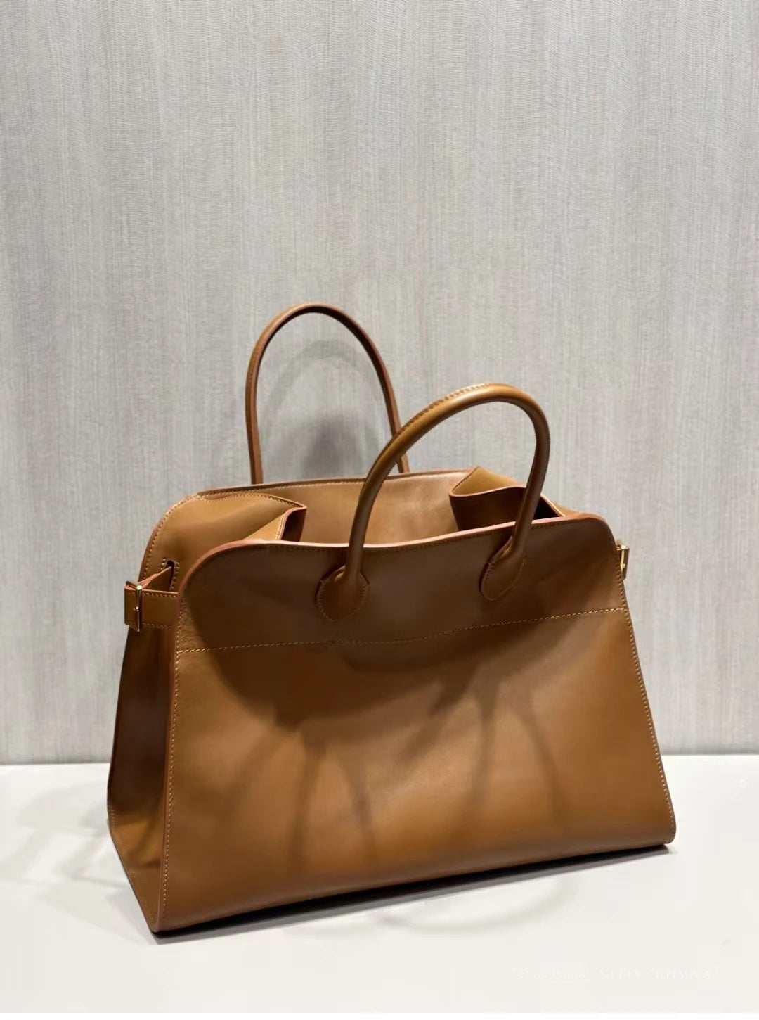 Vegarios Handbag High-Capacity