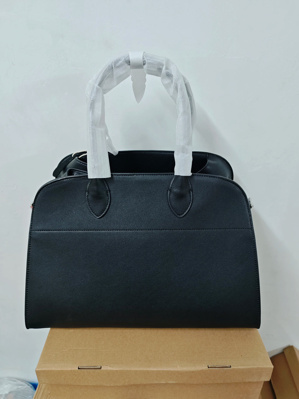 2025SSS Margaux 10/12/15 High Quality Tote Bag Fashion Large Capacity Casual Shoulder Bag Commute Suede Handbag