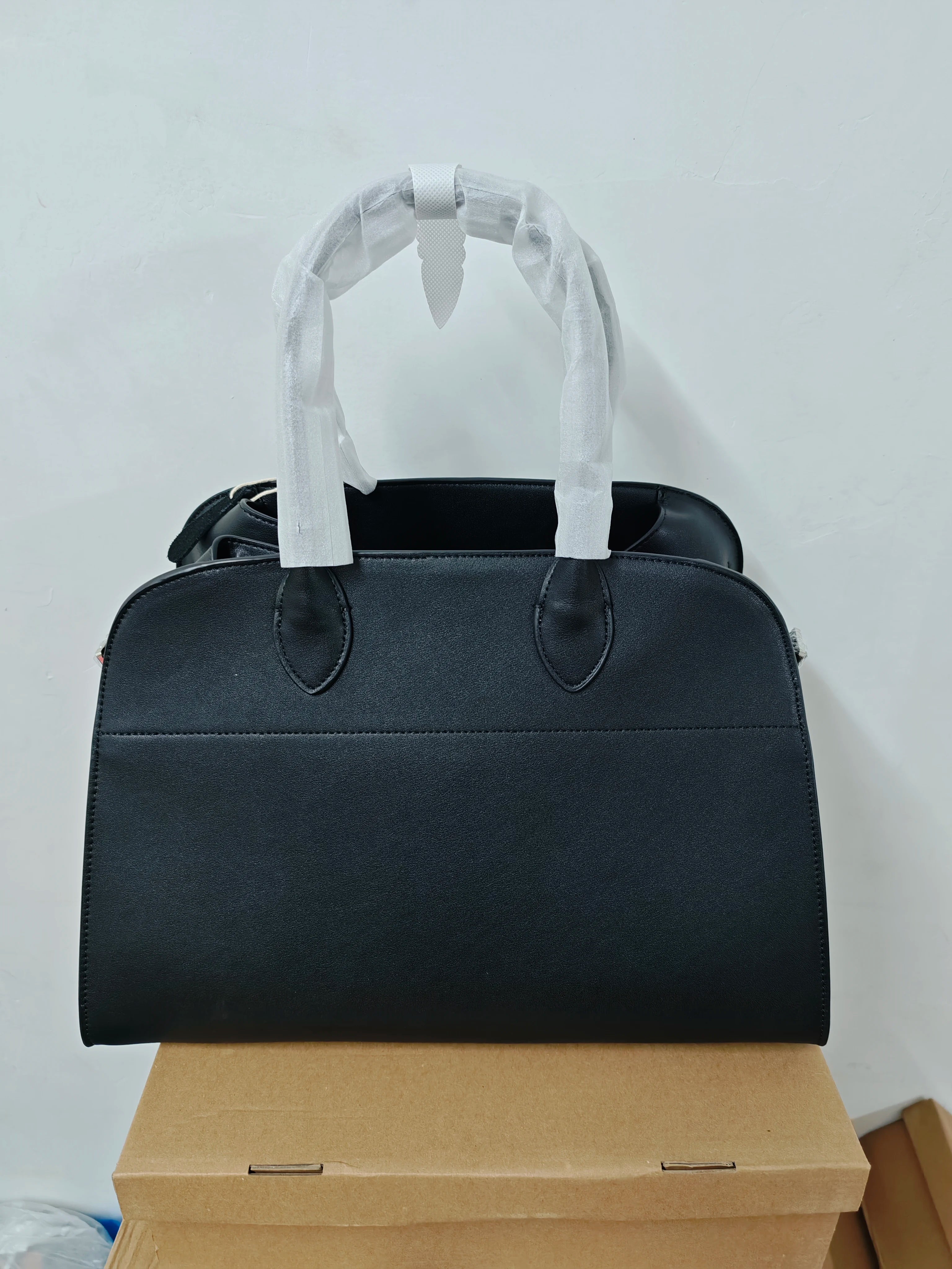 2025SSS Margaux 10/12/15 High Quality Tote Bag Fashion Large Capacity Casual Shoulder Bag Commute Suede Handbag