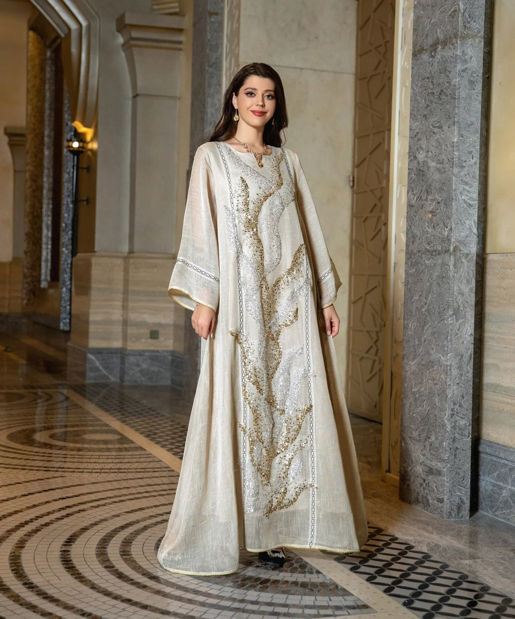 Middle East New White Mesh Bead Embroidery Muslim Dress Dubai Saudi Arabia Light Luxury Temperament Robe