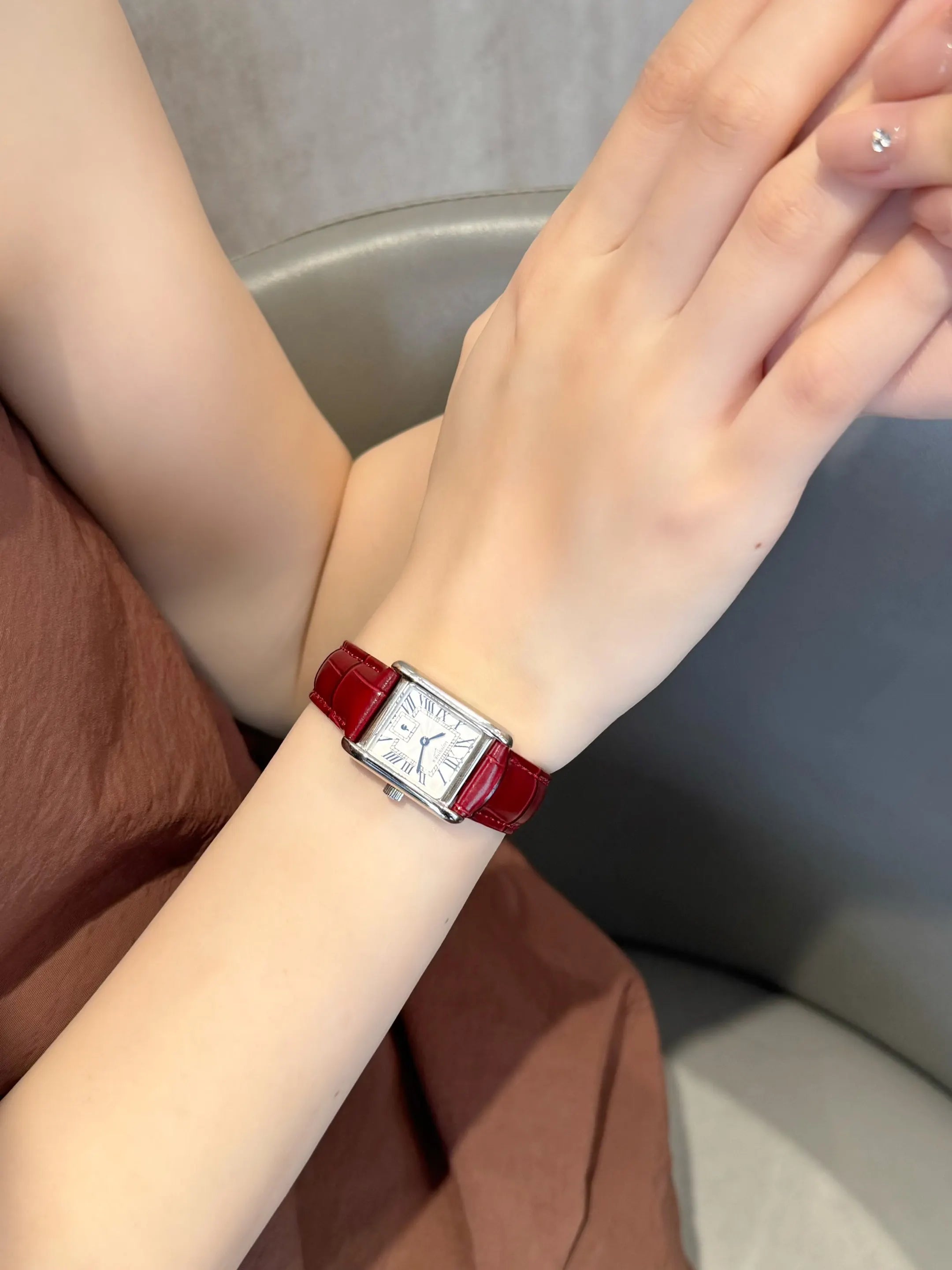 Watch Women's Small Sugar Cube Square Dial 2025 New Mechanical Simple Temperament Waterproof