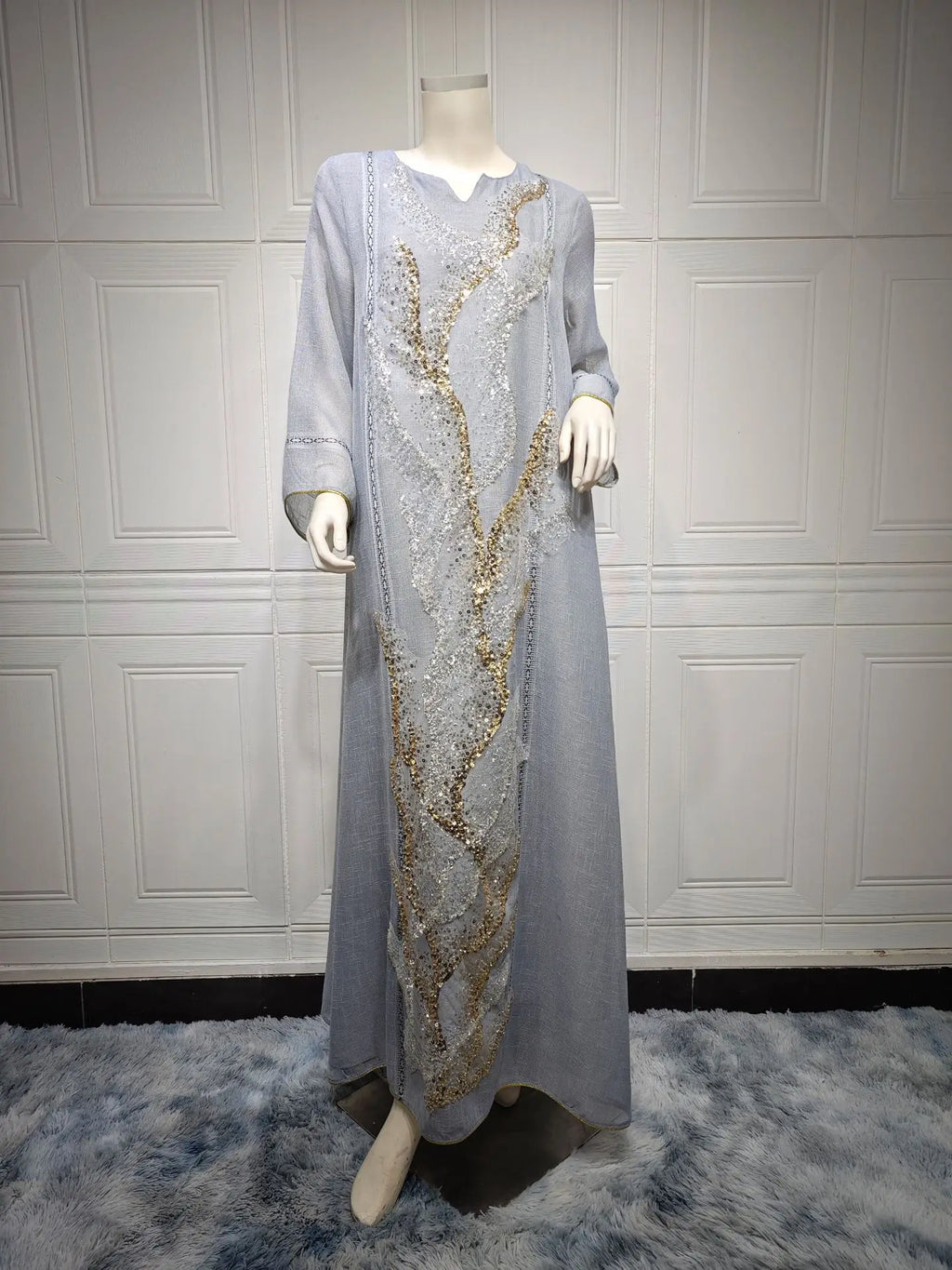 Middle East New White Mesh Bead Embroidery Muslim Dress Dubai Saudi Arabia Light Luxury Temperament Robe